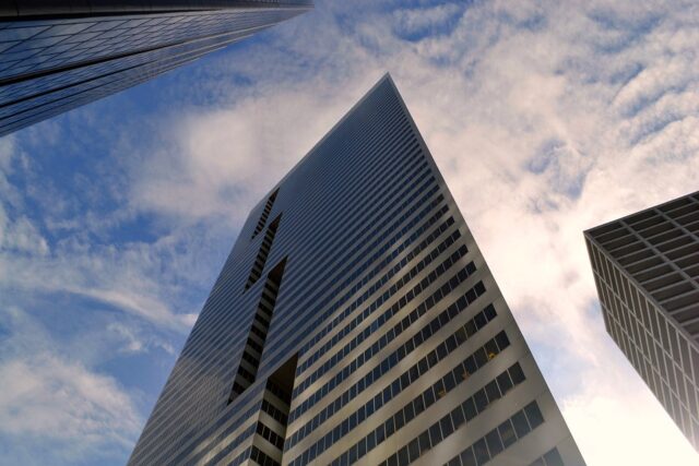 skyscraper-3302027_960_720.jpg